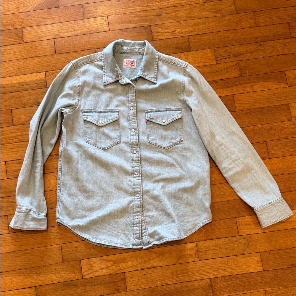 Levi's Snap Light Blue Denim Button Down Shirt size small